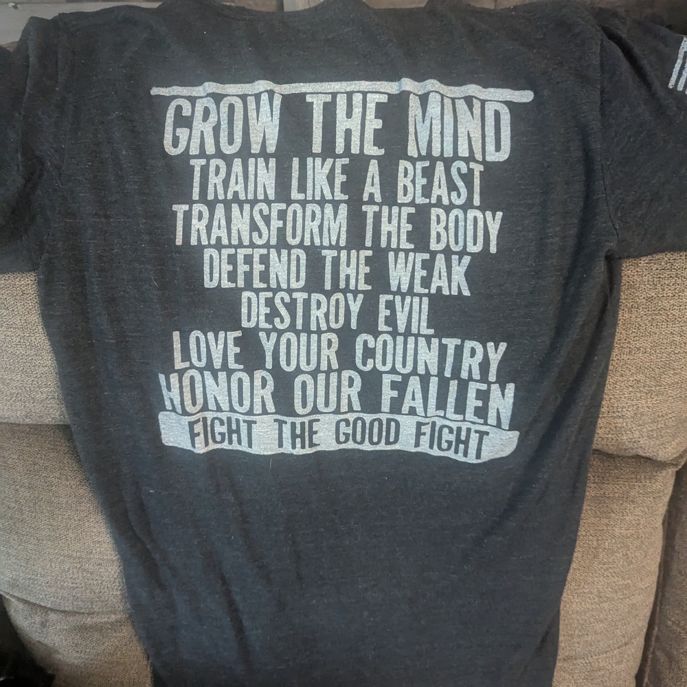 Women's Black Motivational Graphic Tee
